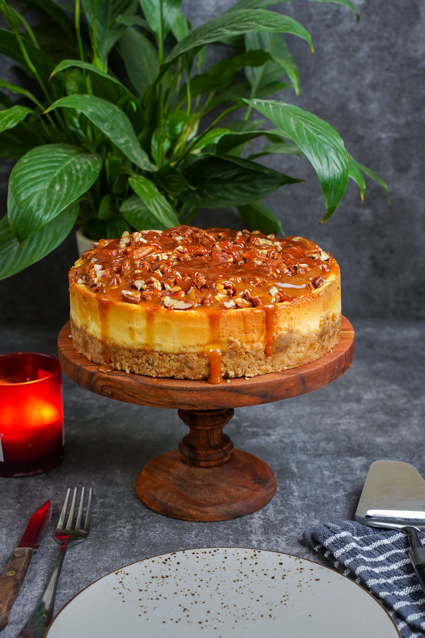 Pecan Caramel Cheesecake